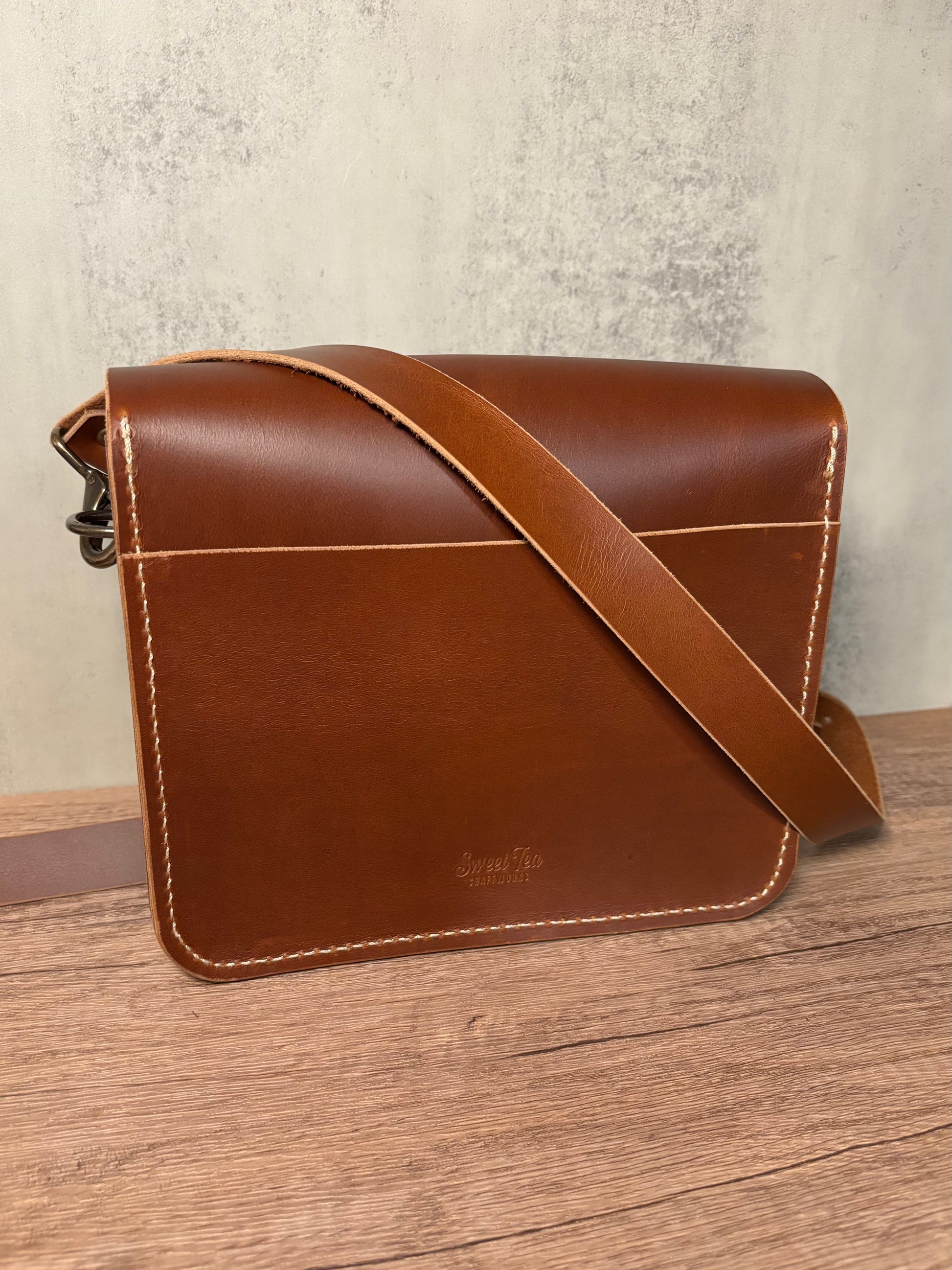 Leather Crossbody Bag - Sweet Tea Craftworks