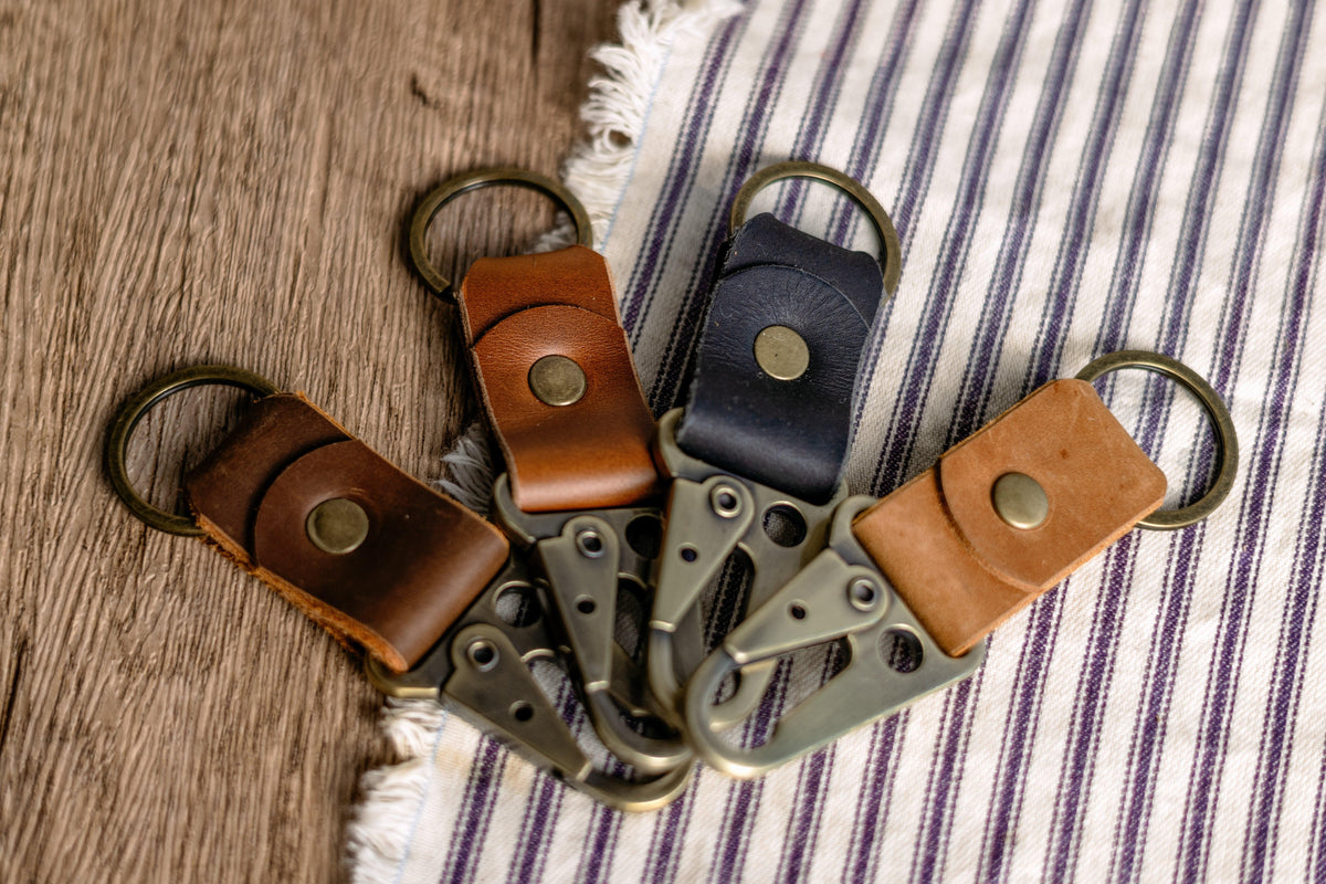 Leather Clip Keychain - Sweet Tea Craftworks