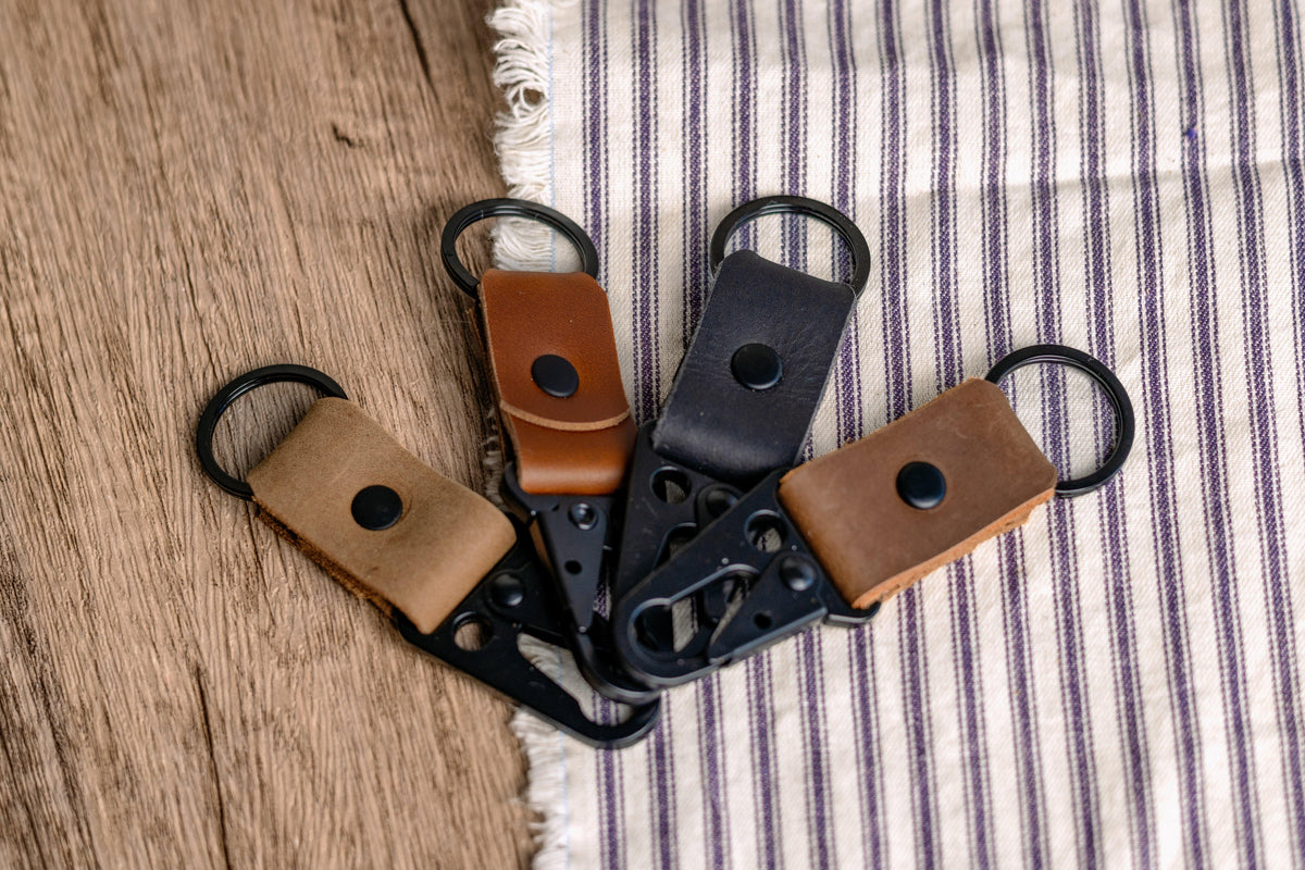 Leather Clip Keychain - Sweet Tea Craftworks