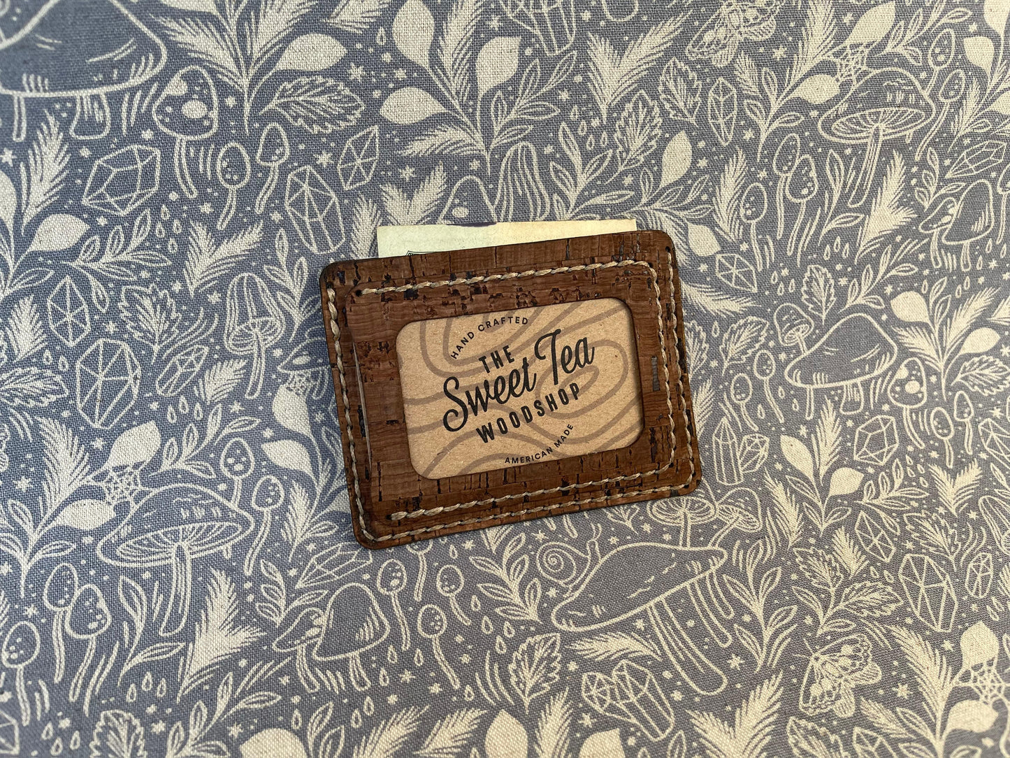 Minimalist Wallet (Cork) - Sweet Tea Craftworks